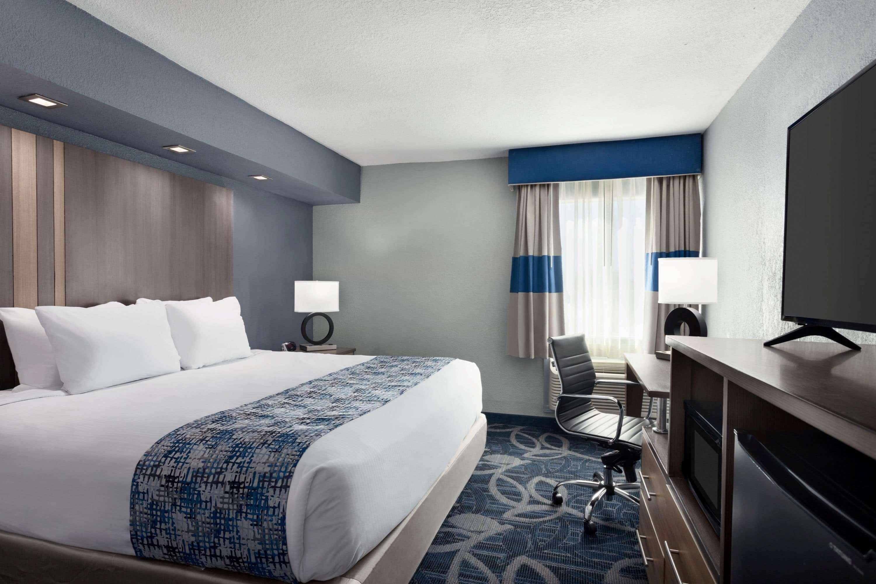 Baymont Inn & Suites Shawnee Ngoại thất bức ảnh