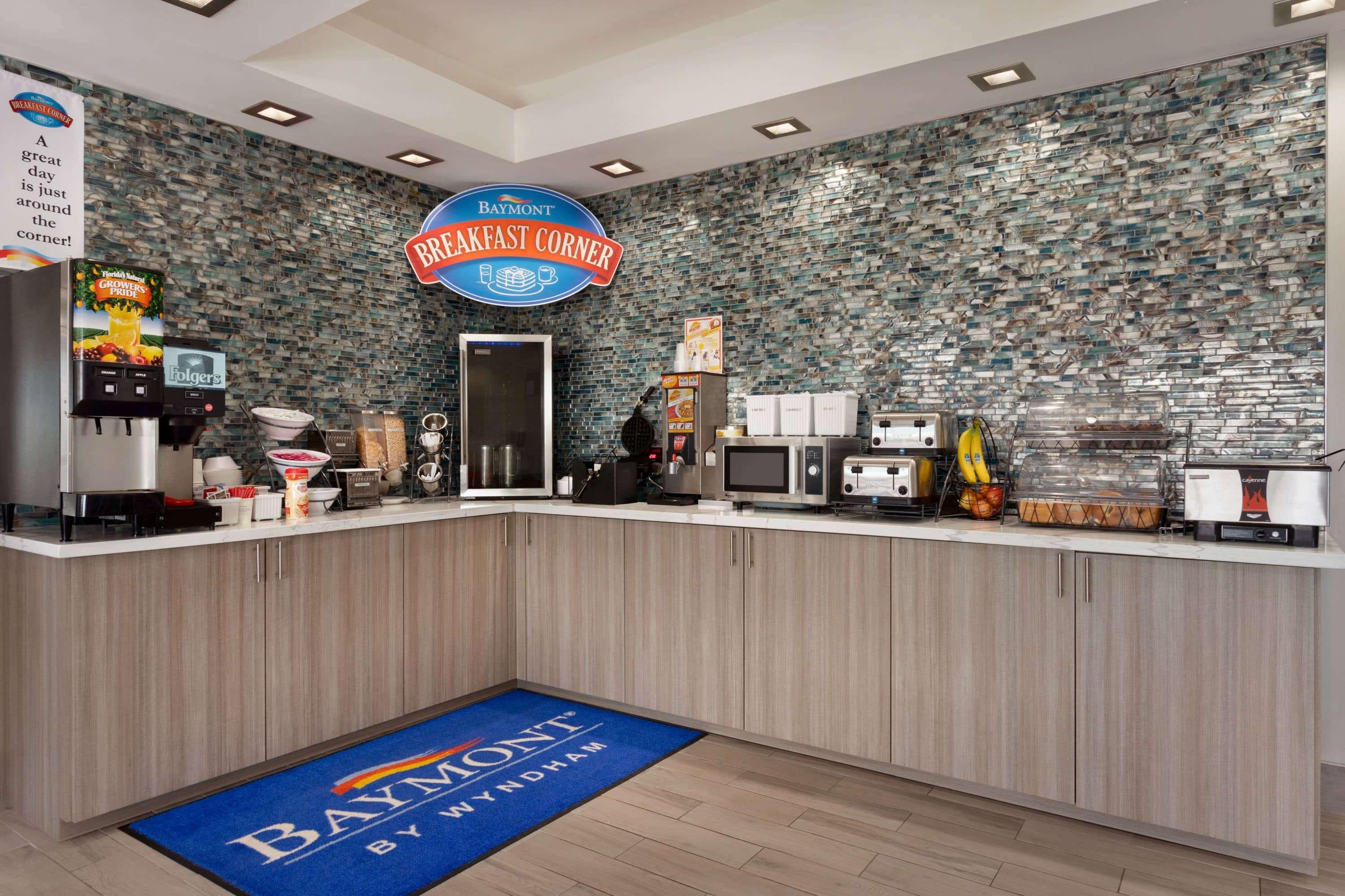 Baymont Inn & Suites Shawnee Ngoại thất bức ảnh