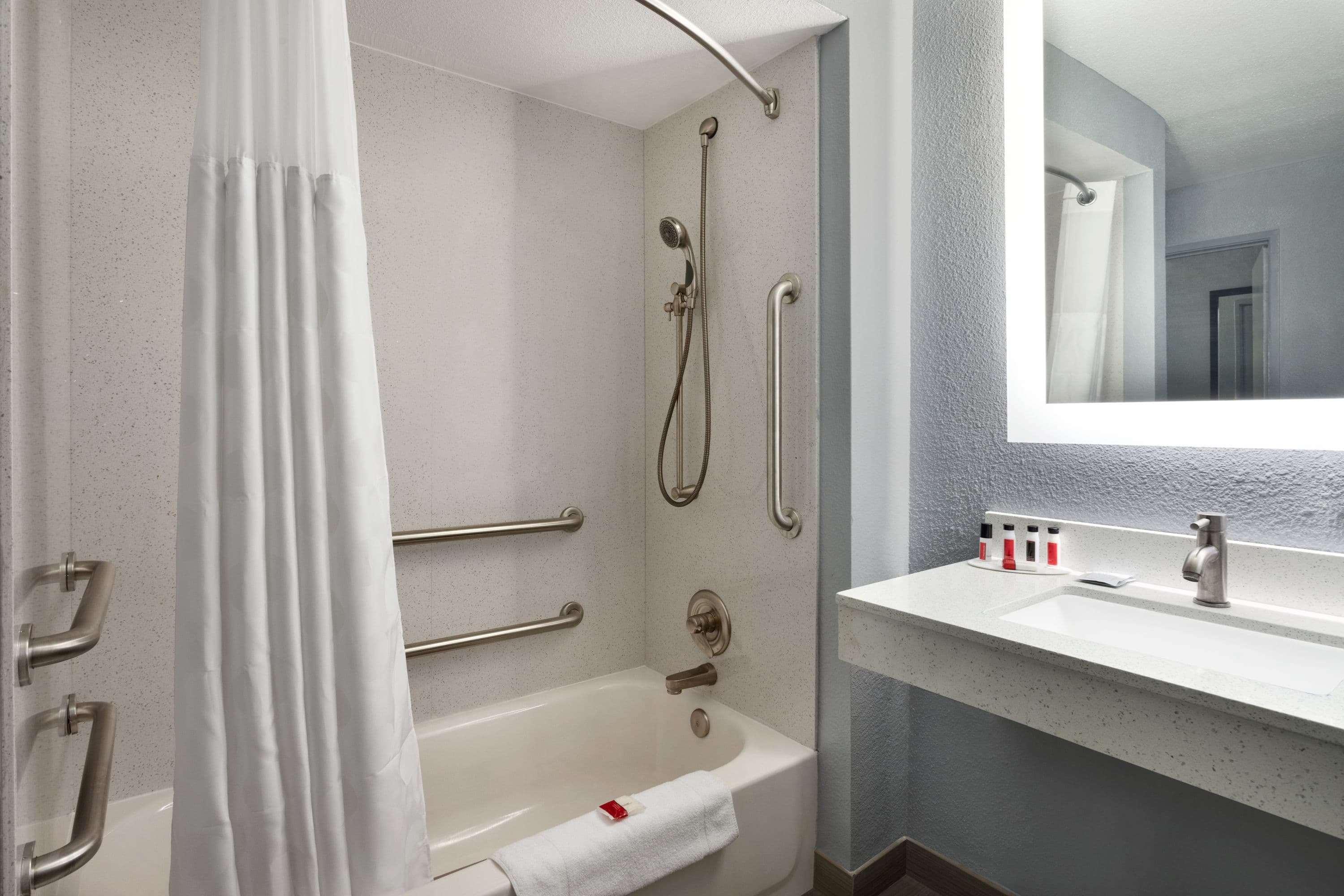 Baymont Inn & Suites Shawnee Ngoại thất bức ảnh