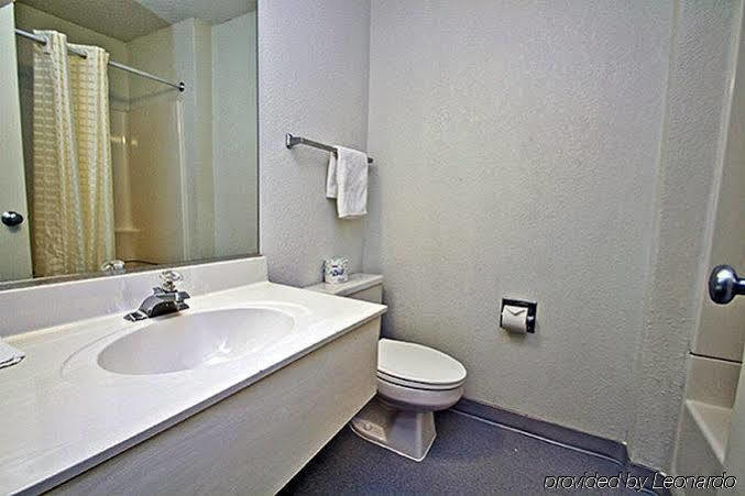 Baymont Inn & Suites Shawnee Ngoại thất bức ảnh