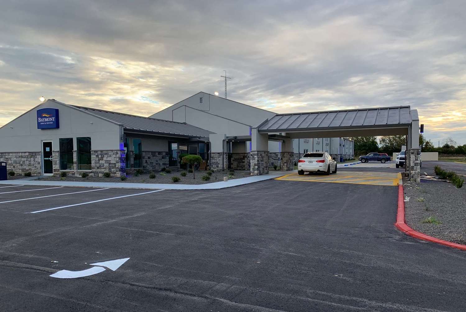 Baymont Inn & Suites Shawnee Ngoại thất bức ảnh