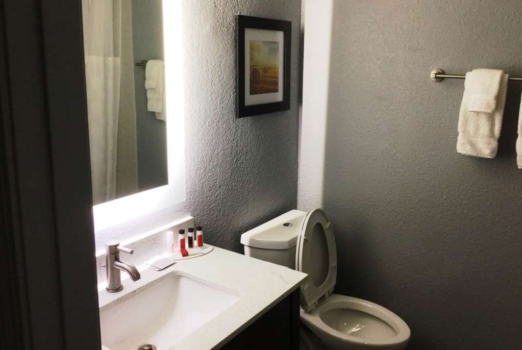 Baymont Inn & Suites Shawnee Phòng bức ảnh